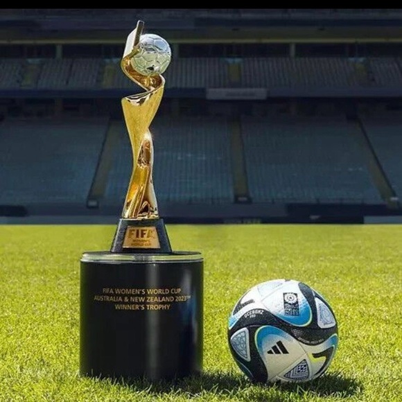 adidas FIFA Women's World Cup 2023 Oceaunz Pro Official Match Ball Size 5 HT9011